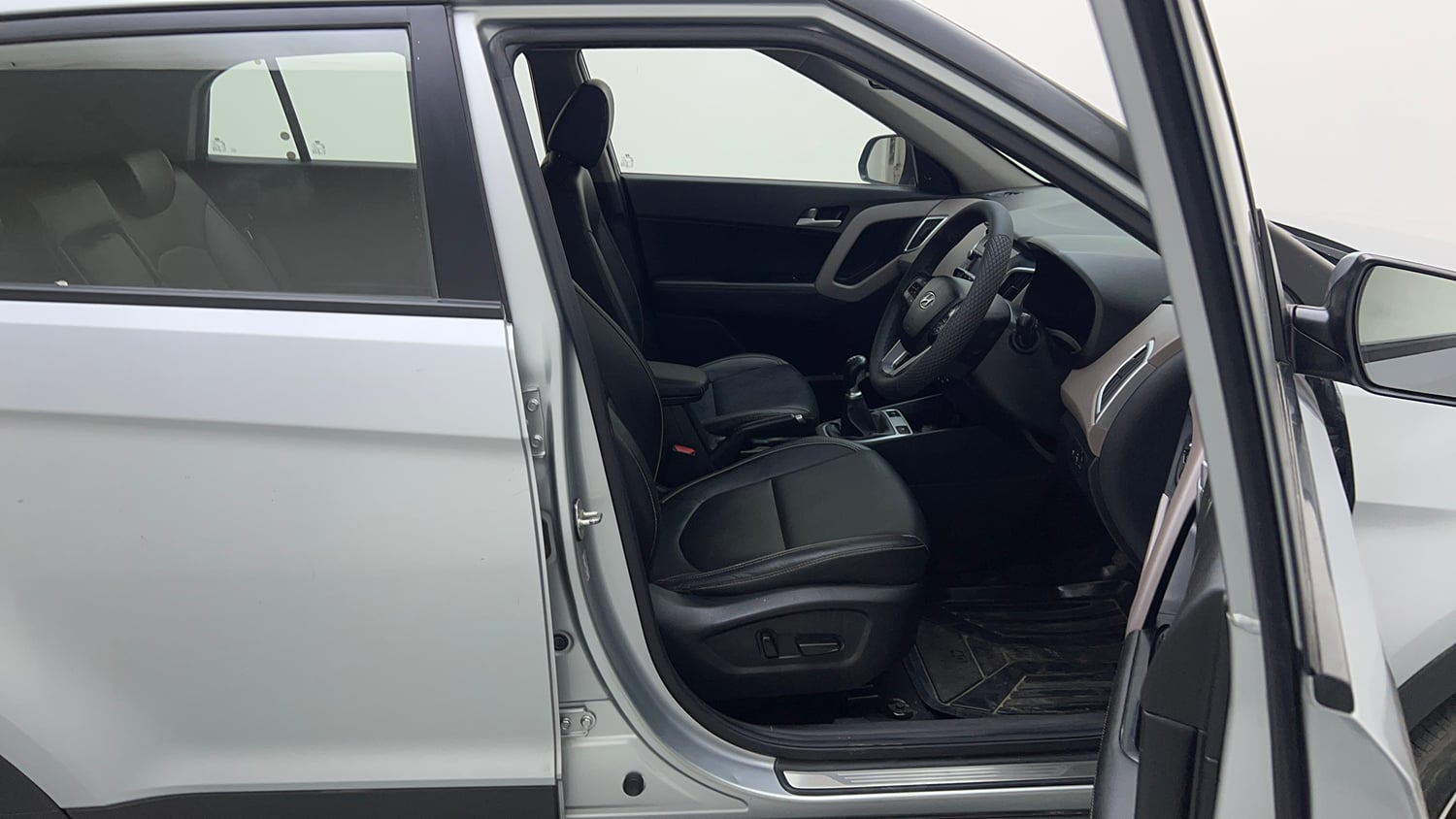 Used 2019 Hyundai Creta SX 1.6 (O) Executive Petrol Petrol Manual interior RIGHT SIDE FRONT DOOR CABIN VIEW