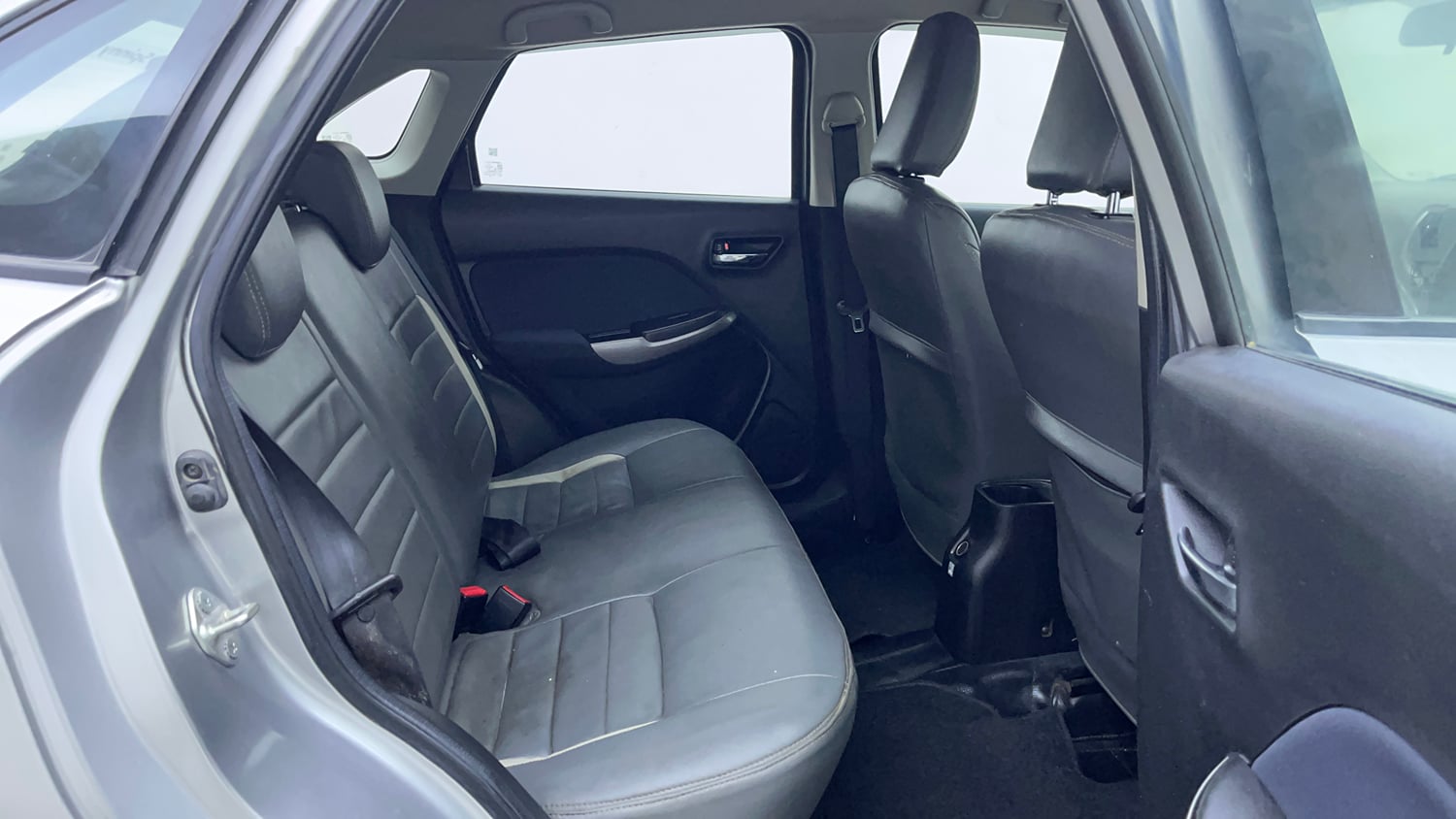 Used 2021 Maruti Suzuki Baleno Delta Petrol Manual interior RIGHT SIDE REAR DOOR CABIN VIEW