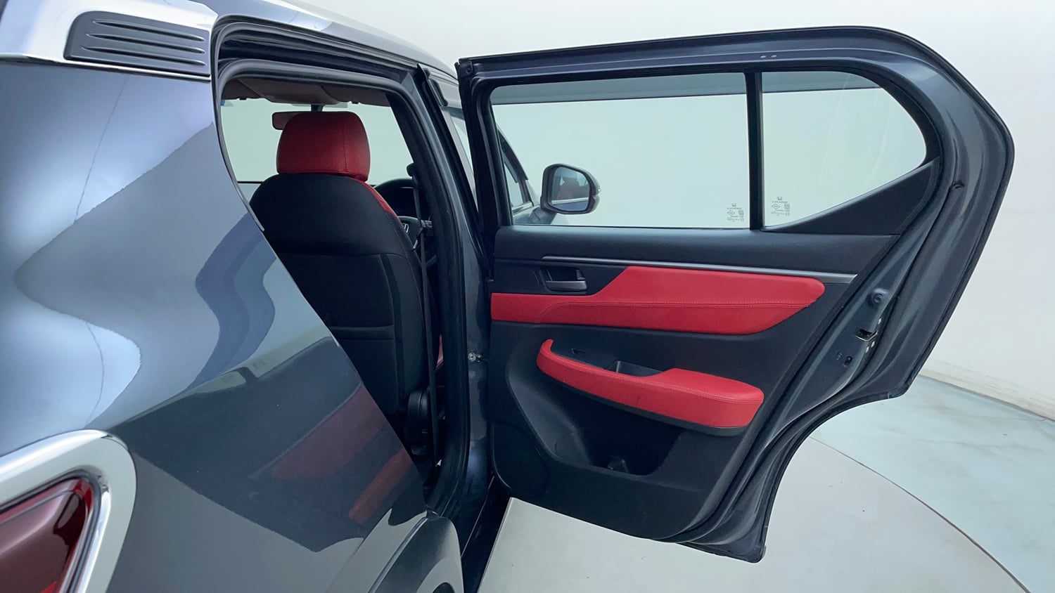 Used 2024 Honda Elevate V MT Petrol Manual interior RIGHT REAR DOOR OPEN VIEW