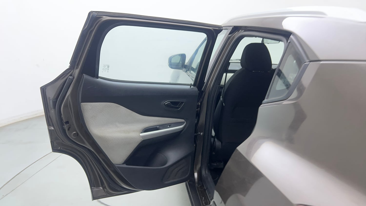 Used 2022 Nissan Magnite XV Petrol Manual interior LEFT REAR DOOR OPEN VIEW
