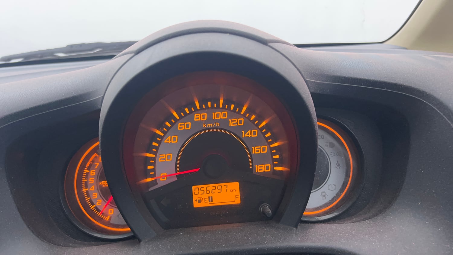 Used 2014 Honda Brio S MT Petrol Manual interior CLUSTERMETER VIEW