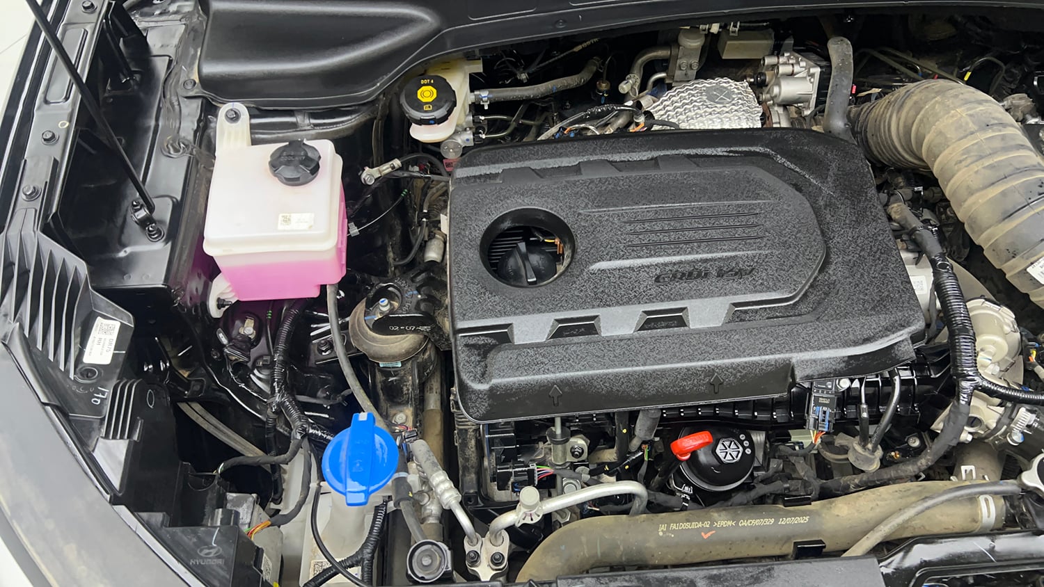 Used 2025 Hyundai Creta 1.5 CRDi Diesel MT DSL S(O) Diesel Manual engine ENGINE RIGHT SIDE VIEW