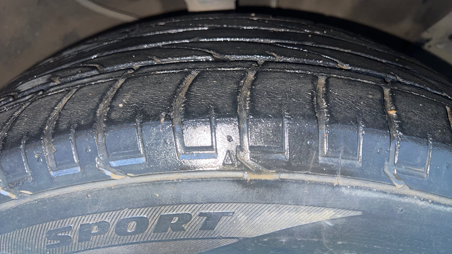 Used 2018 Hyundai Creta SX 1.6 AT Petrol Petrol Automatic tyres RIGHT FRONT TYRE TREAD VIEW