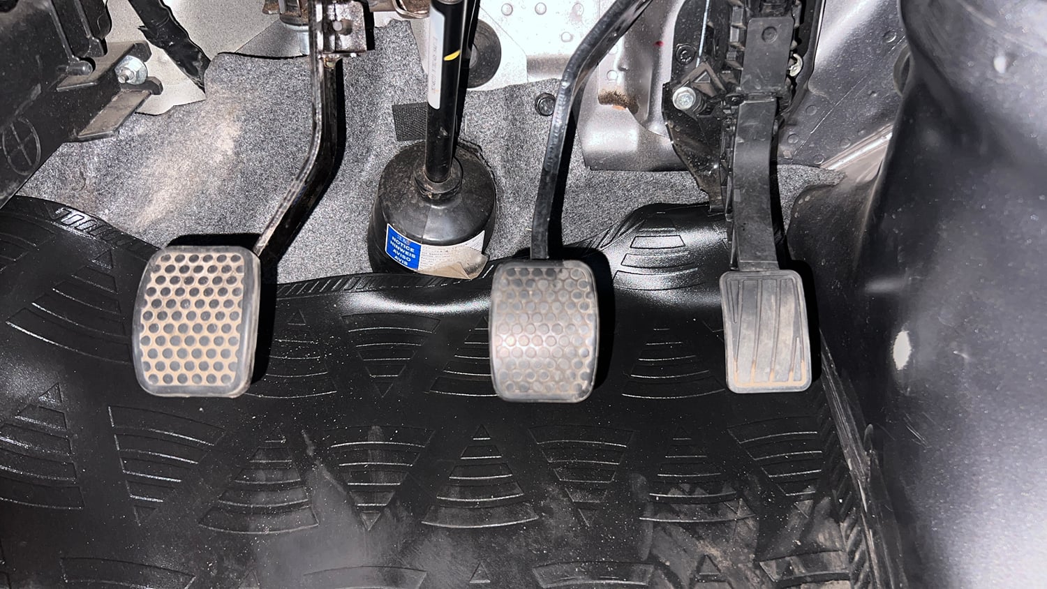 Used 2024 Maruti Suzuki Eeco 5 STR AC Petrol Manual interior PEDALS VIEW