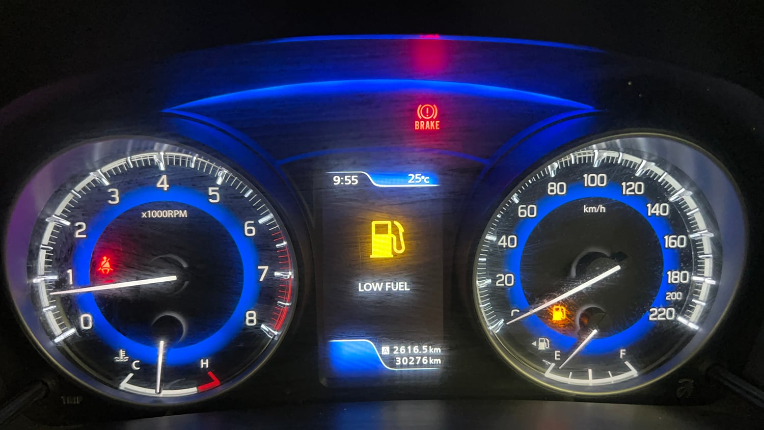 Used 2020 Maruti Suzuki Baleno Zeta Petrol Manual interior CLUSTERMETER VIEW