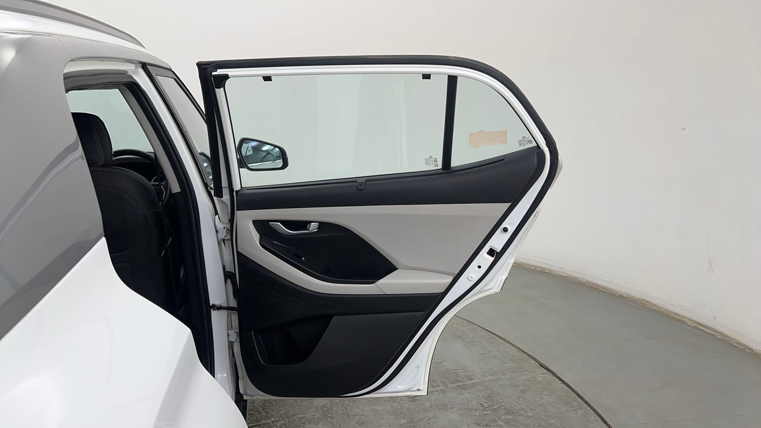 Used 2023 Hyundai Creta SX 1.5 Petrol Executive Petrol Manual interior RIGHT REAR DOOR OPEN VIEW