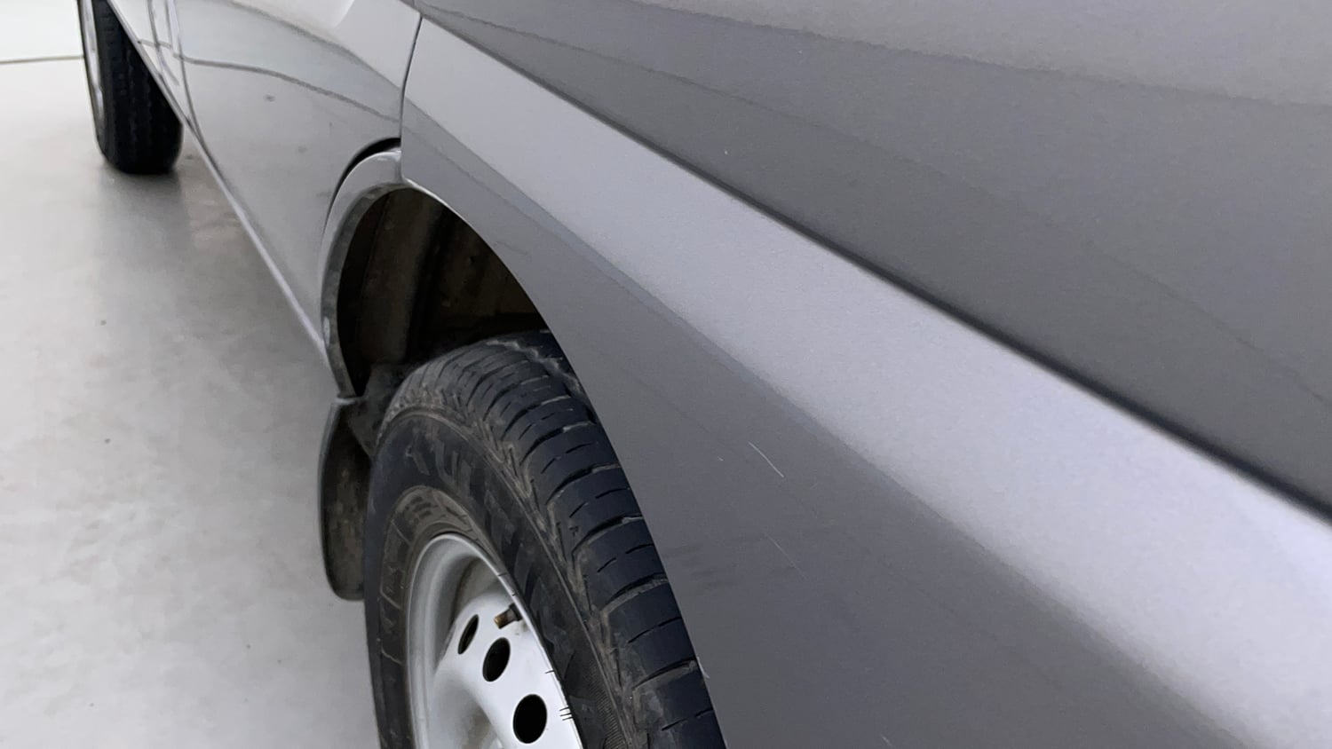 Used 2023 Maruti Suzuki Eeco 5 STR AC Petrol Manual dents MINOR SCRATCH