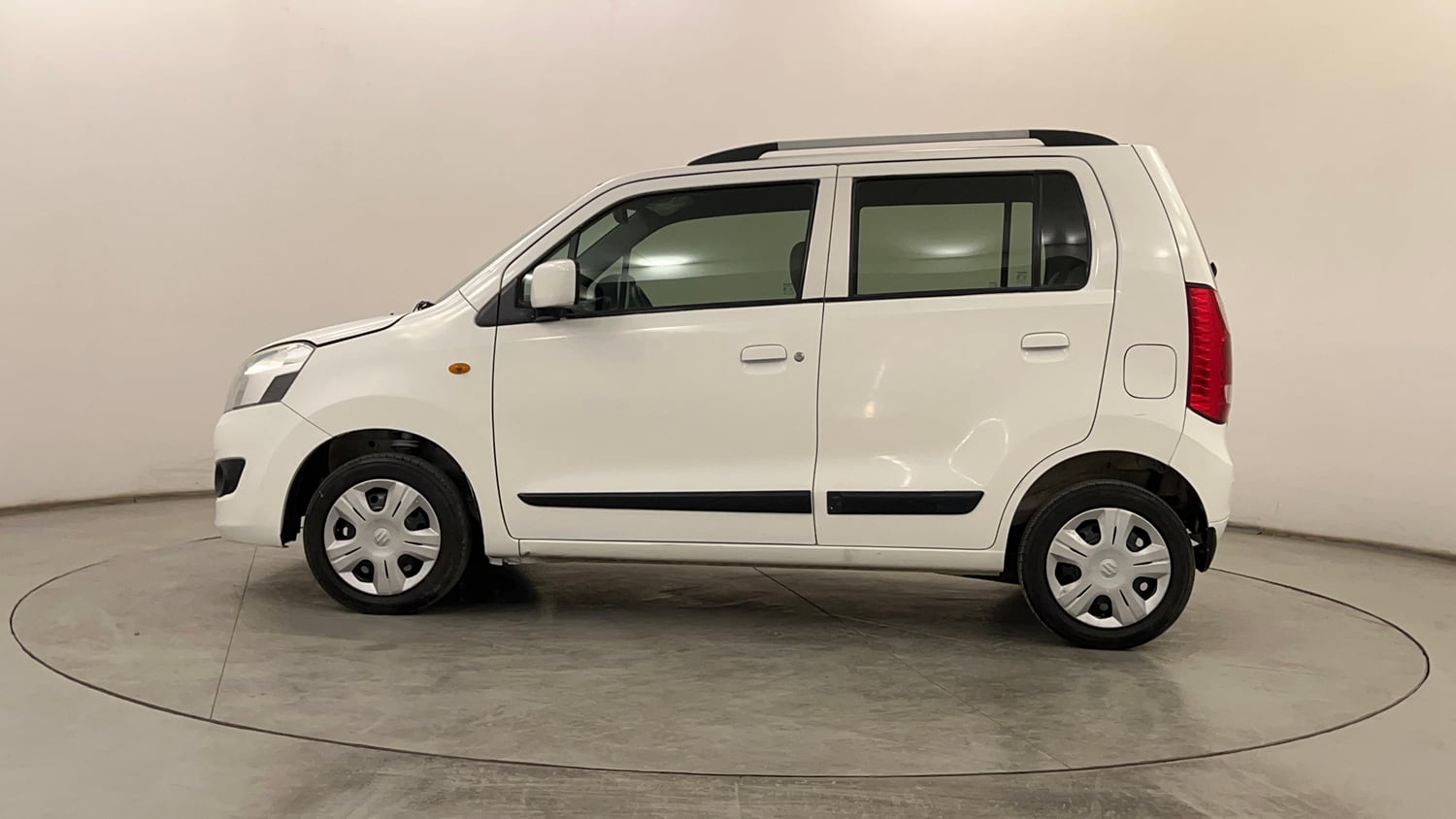 Used 2019 Maruti Suzuki Wagon R 1.0 VXI AMT Petrol Automatic exterior LEFT SIDE VIEW