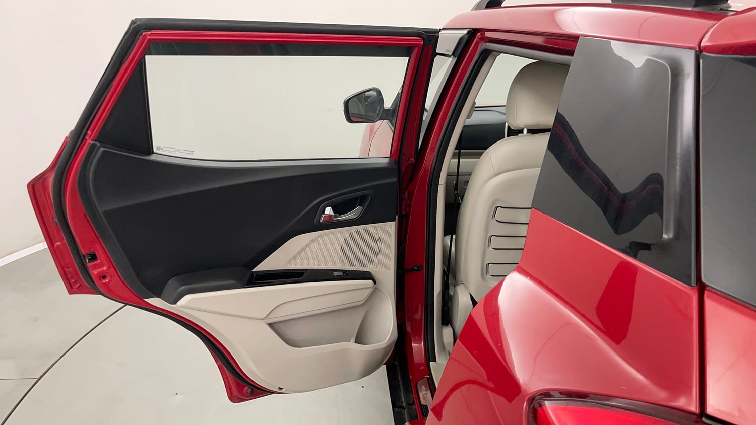 Used 2021 Mahindra XUV 300 W8 (O) 1.2 Petrol AMT Petrol Automatic interior LEFT REAR DOOR OPEN VIEW