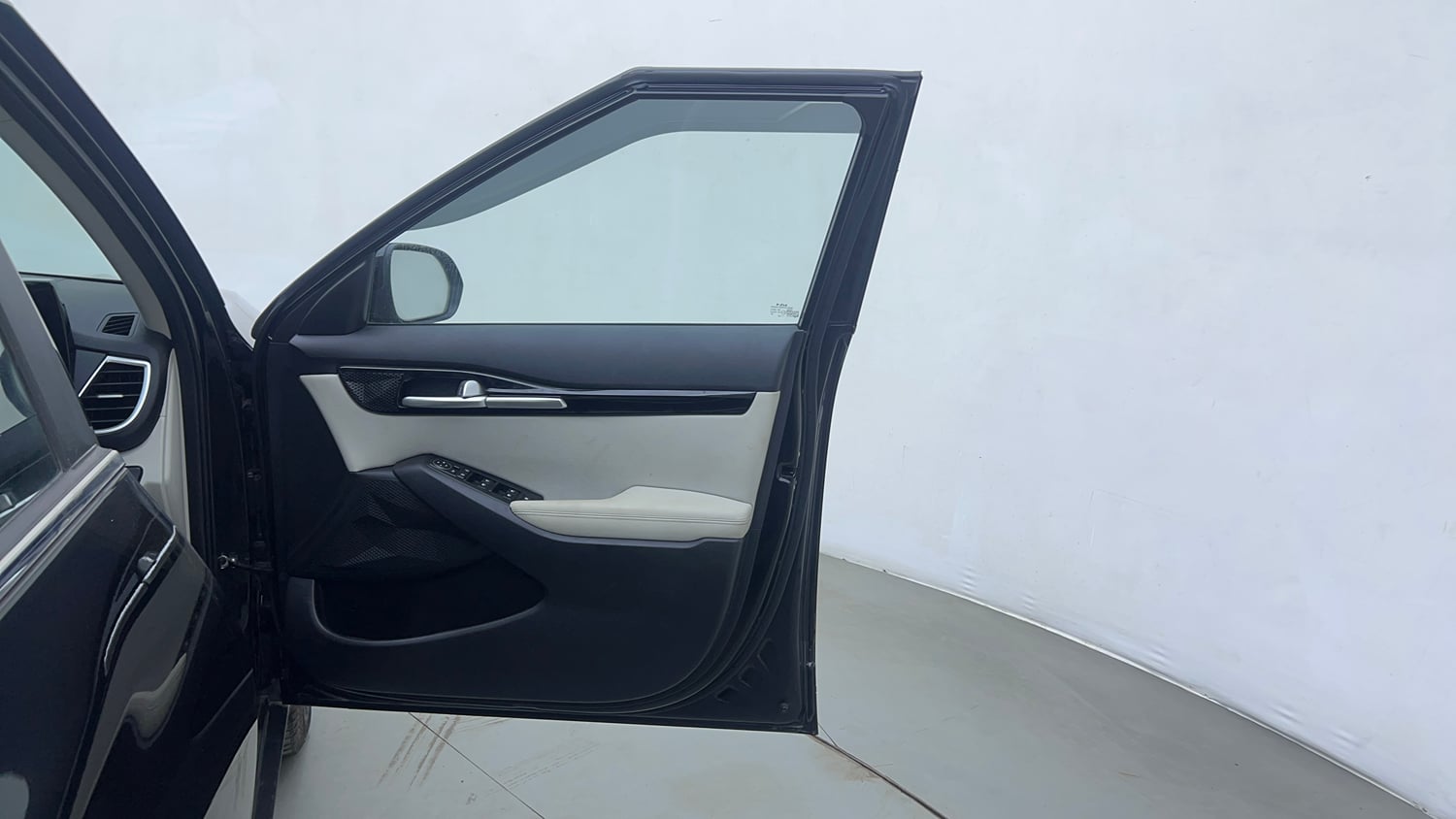 Used 2023 kia Seltos HTX 1.5 IVT Petrol Automatic interior RIGHT FRONT DOOR OPEN VIEW