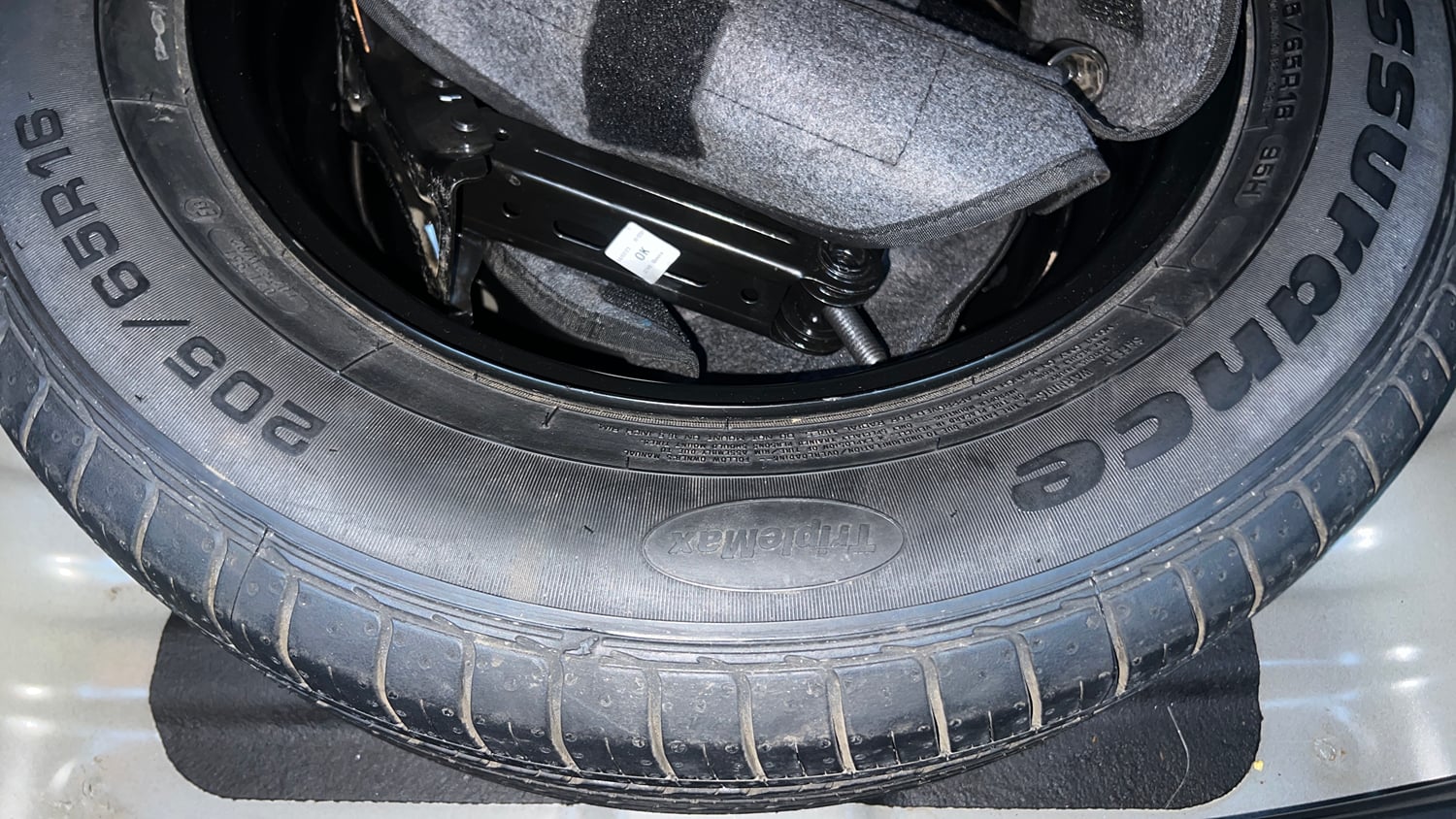 Used 2023 kia Seltos HTX 1.5 IVT Petrol Automatic tyres SPARE TYRE VIEW