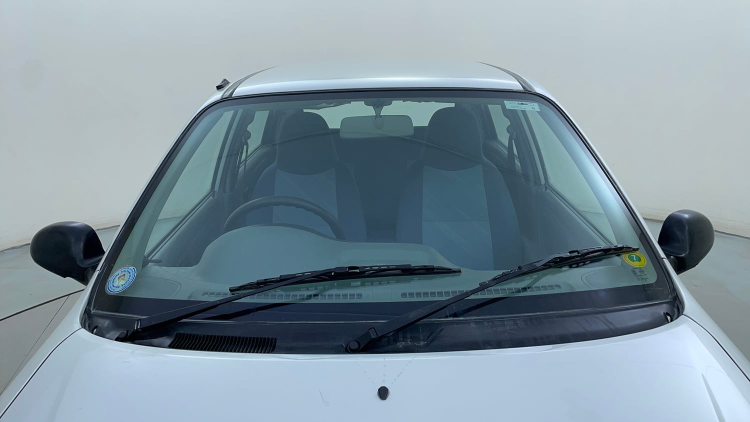 Used 2014 Maruti Suzuki Alto K10 VXi Petrol Manual exterior FRONT WINDSHIELD VIEW