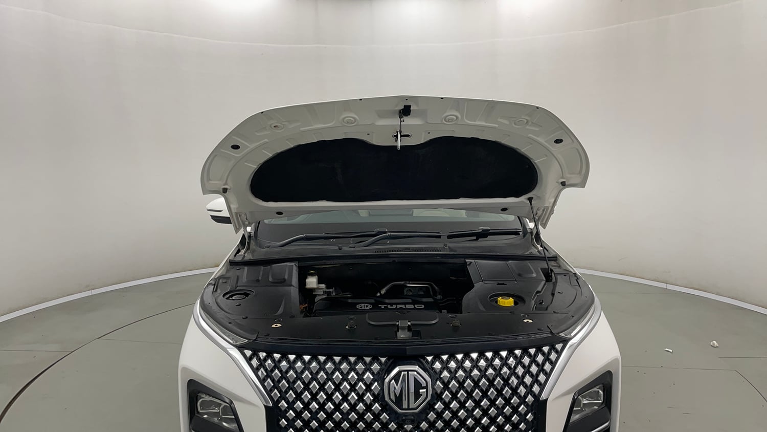 Used 2024 MG Motors Hector Sharp Pro 1.5 Turbo CVT Petrol Automatic engine ENGINE & BONNET OPEN FRONT VIEW