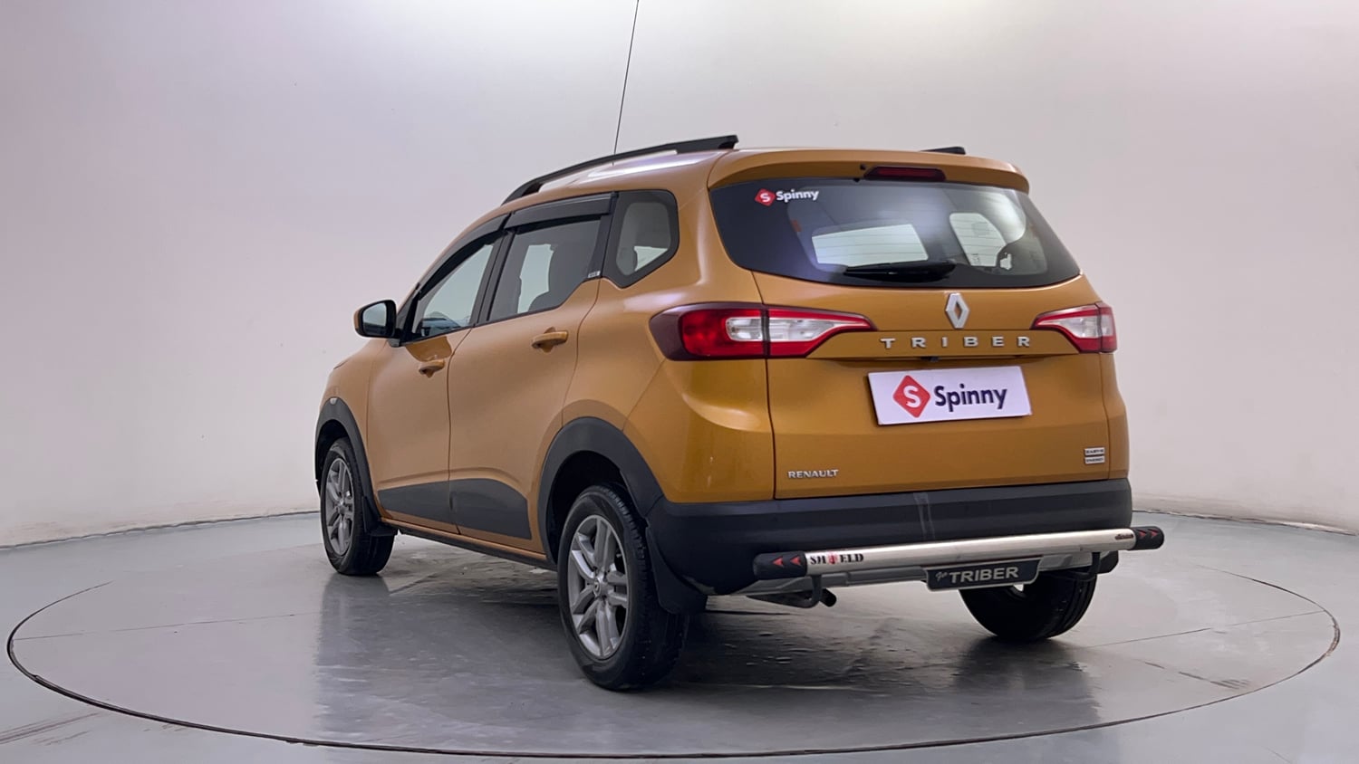 Used 2020 Renault Triber RXZ EASY-R AMT Petrol Automatic exterior LEFT REAR CORNER VIEW