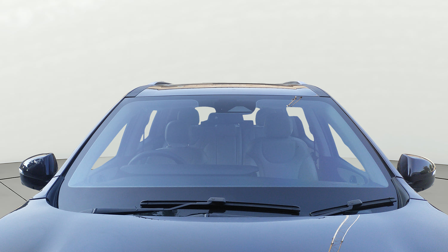 Used 2025 Mahindra XUV700 AX7 Luxury Pack Petrol AT 7 STR Petrol Automatic exterior FRONT WINDSHIELD VIEW