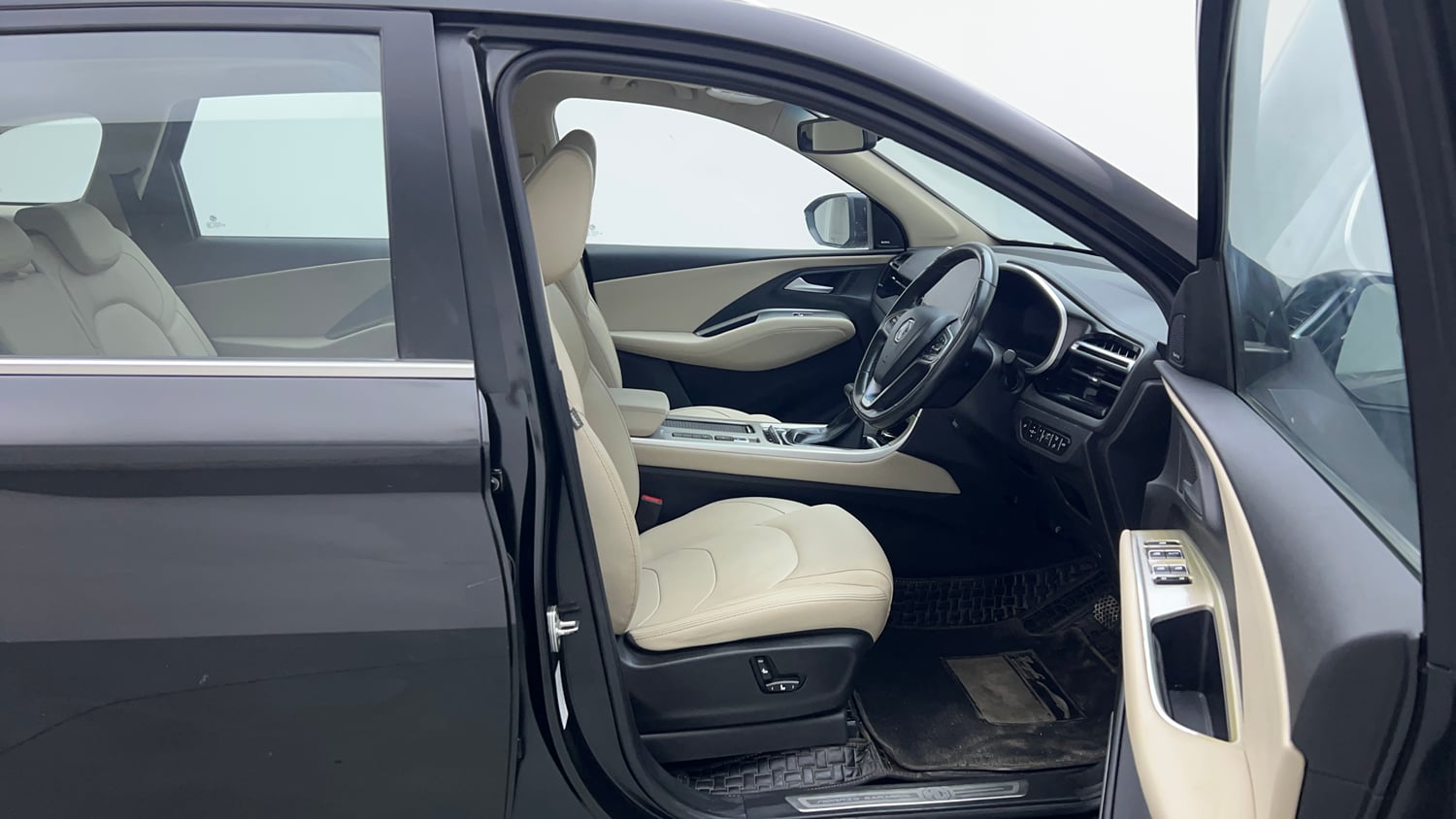 Used 2023 MG Motors Hector Savvy Pro 1.5 Turbo Petrol CVT Petrol Automatic interior RIGHT SIDE FRONT DOOR CABIN VIEW
