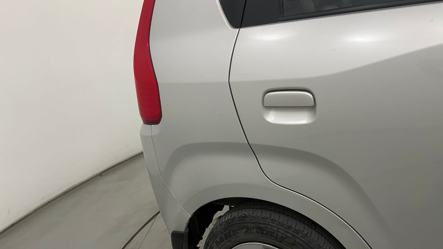 Used 2021 Maruti Suzuki Wagon R 1.0 VXi 1.0 AMT Petrol Automatic dents MINOR SCRATCH