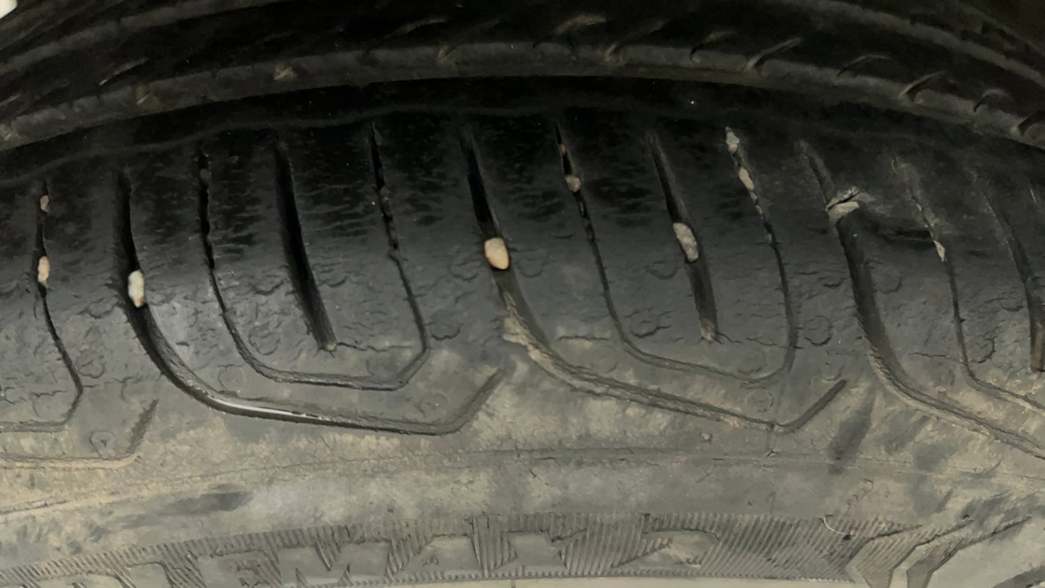 Used 2023 Tata Tiago XM CNG Cng Manual tyres RIGHT REAR TYRE TREAD VIEW