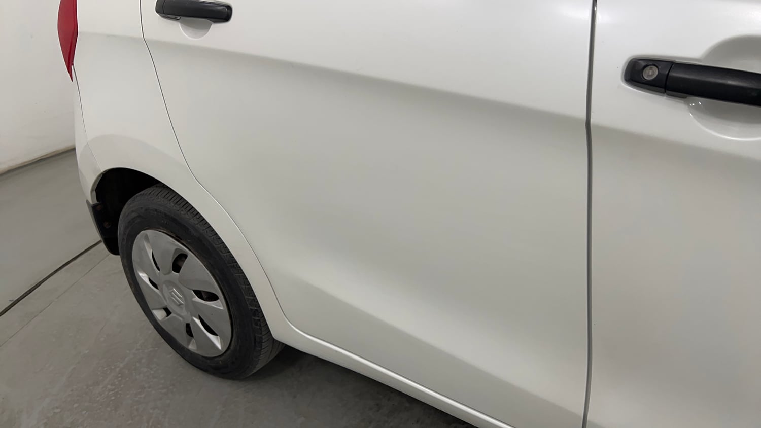 Used 2014 Maruti Suzuki Celerio VXi AMT Petrol Automatic dents MINOR SCRATCH