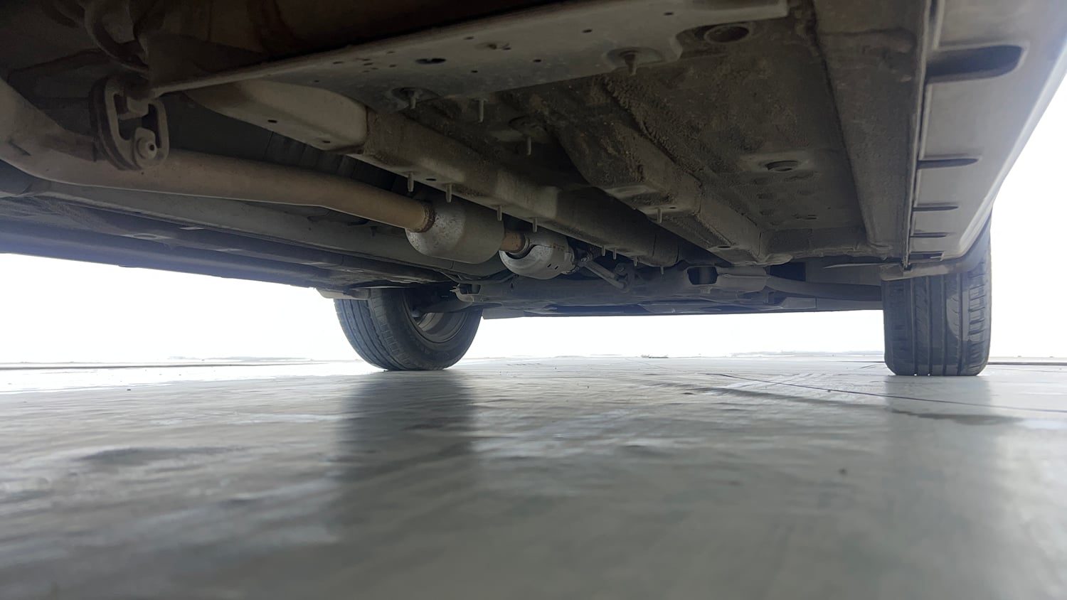 Used 2023 kia Seltos HTX 1.5 IVT Petrol Automatic extra REAR RIGHT UNDERBODY VIEW