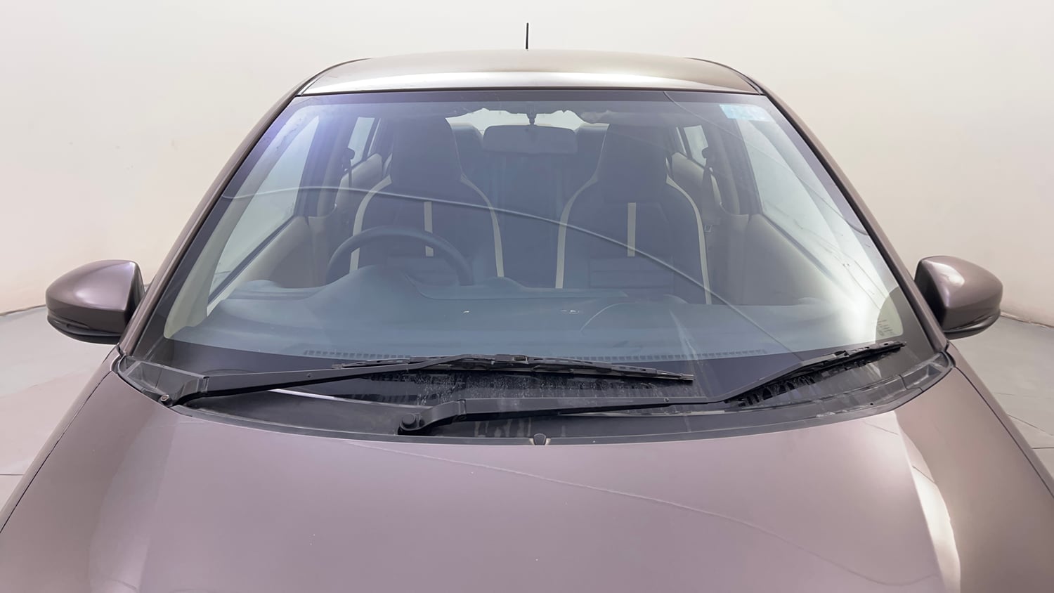 Used 2016 Honda Amaze 1.2 S i-VTEC Petrol Manual exterior FRONT WINDSHIELD VIEW
