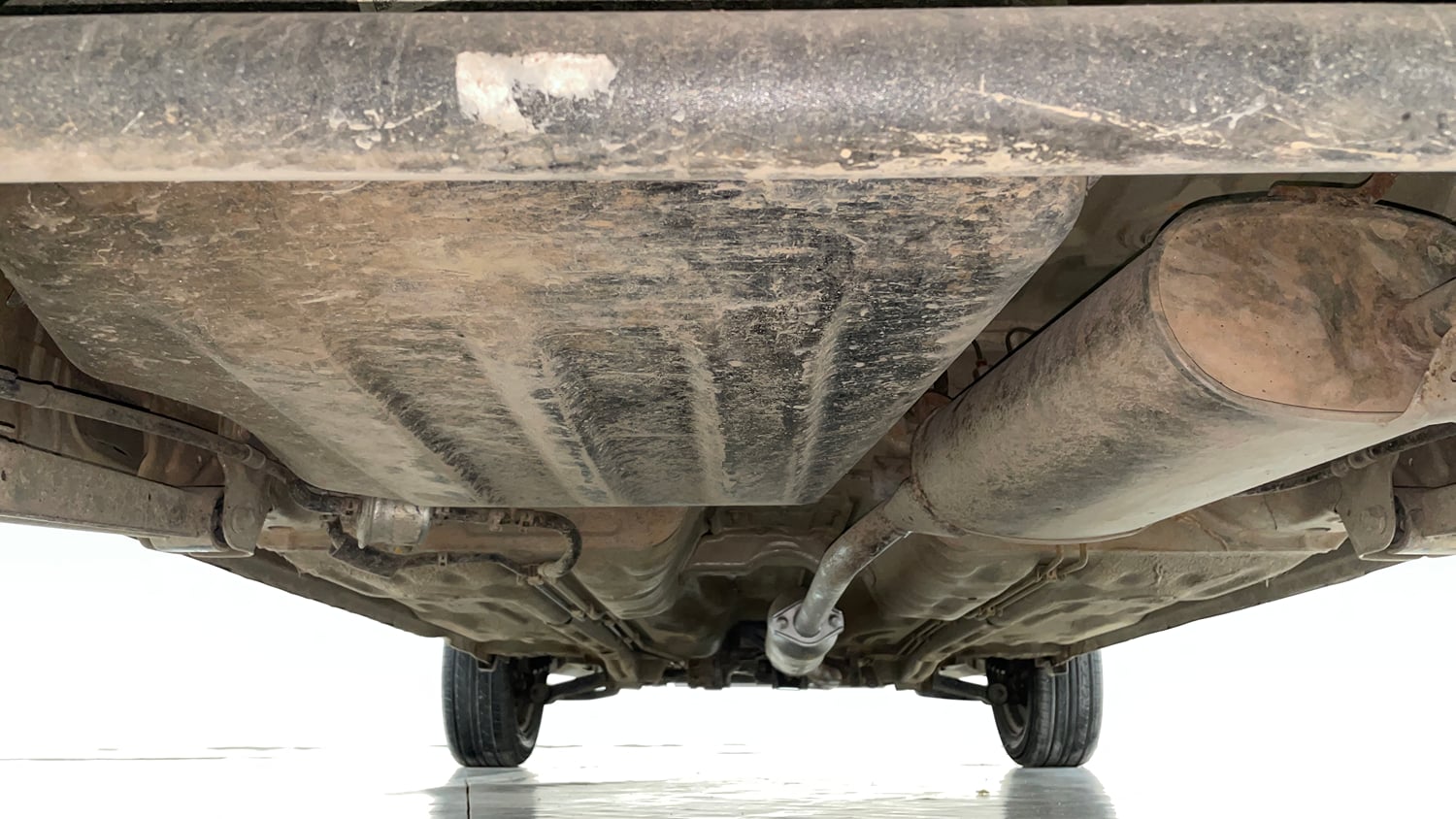 Used 2014 Maruti Suzuki Alto K10 VXi Petrol Manual extra REAR UNDERBODY VIEW (TAKEN FROM REAR)