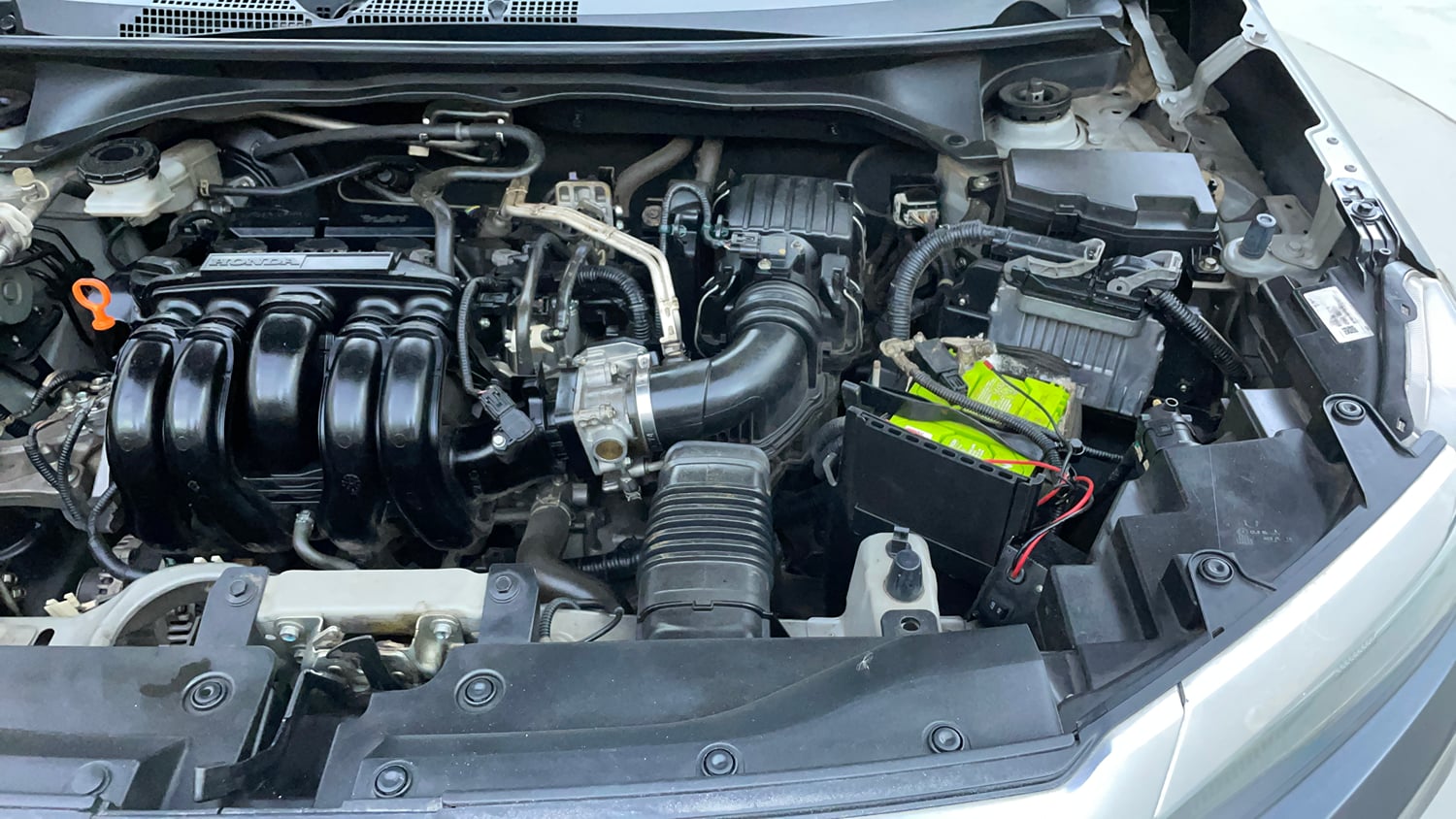 Used 2024 Honda Elevate V MT Petrol Manual engine ENGINE LEFT SIDE VIEW