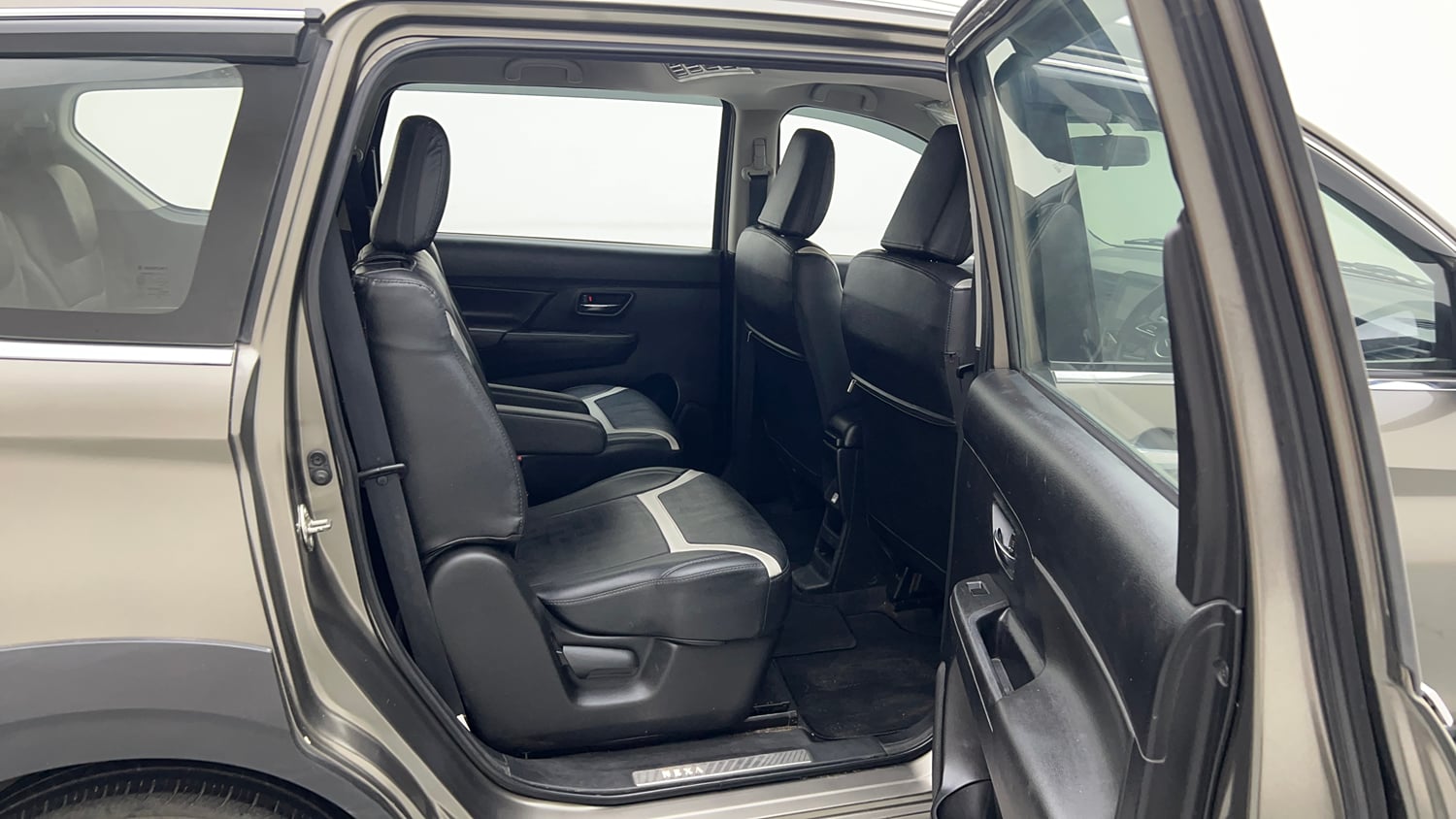 Used 2021 Maruti Suzuki XL6 Zeta MT Petrol Petrol Manual interior RIGHT SIDE REAR DOOR CABIN VIEW
