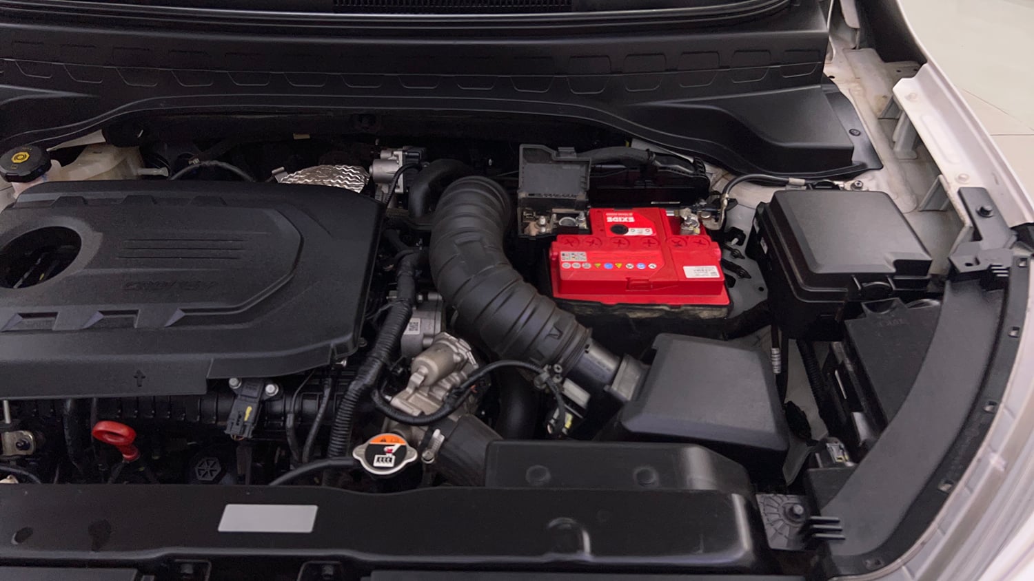 Used 2022 Kia Sonet HTX 1.5 AT Diesel Automatic engine ENGINE LEFT SIDE VIEW