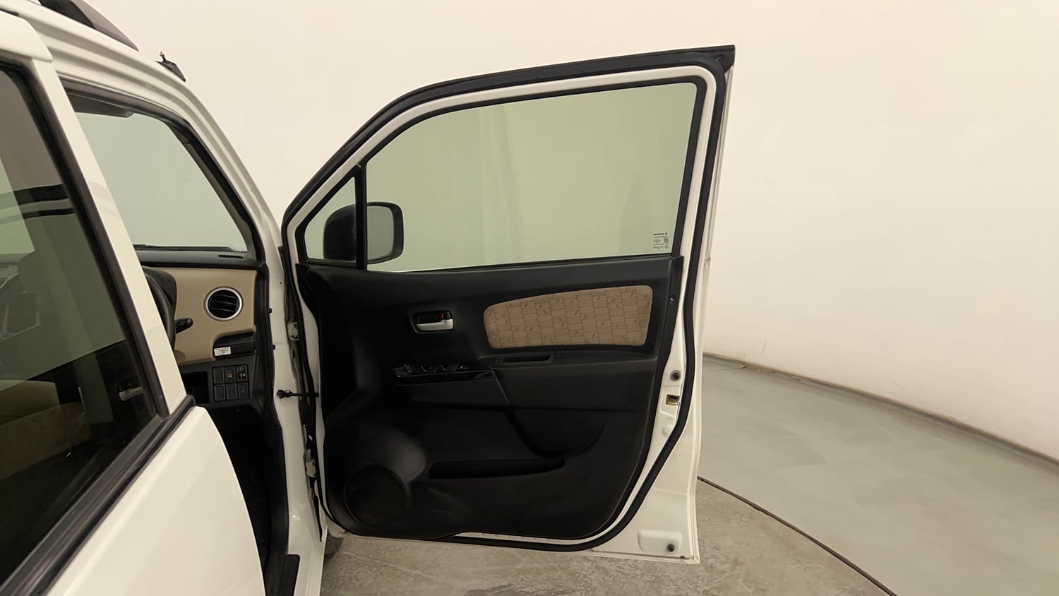 Used 2019 Maruti Suzuki Wagon R 1.0 VXI AMT Petrol Automatic interior RIGHT FRONT DOOR OPEN VIEW
