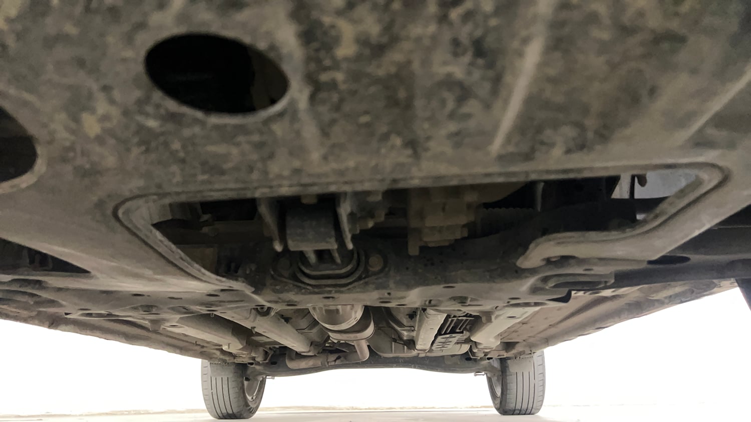Used 2023 Hyundai Creta SX 1.5 Petrol Executive Petrol Manual extra FRONT LEFT UNDERBODY VIEW