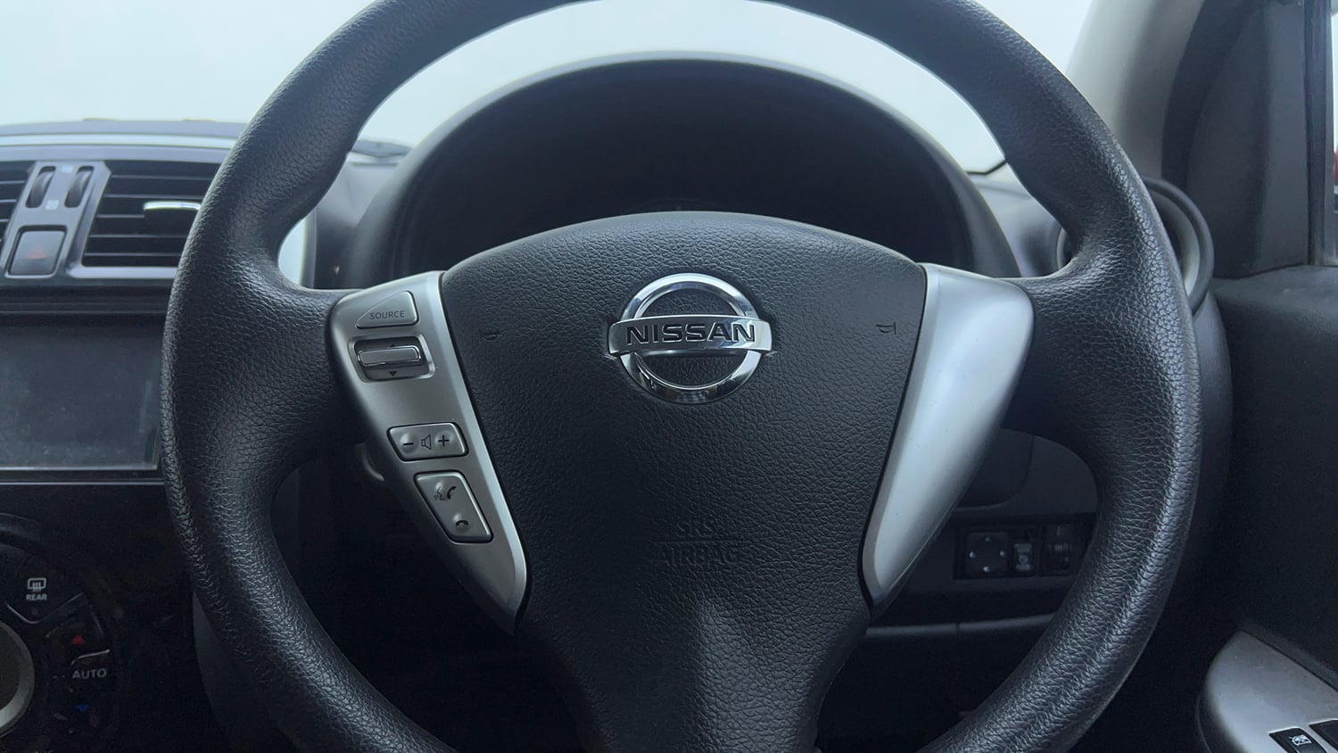 Used 2019 Nissan Micra XV CVT Petrol Automatic top_features Airbags
