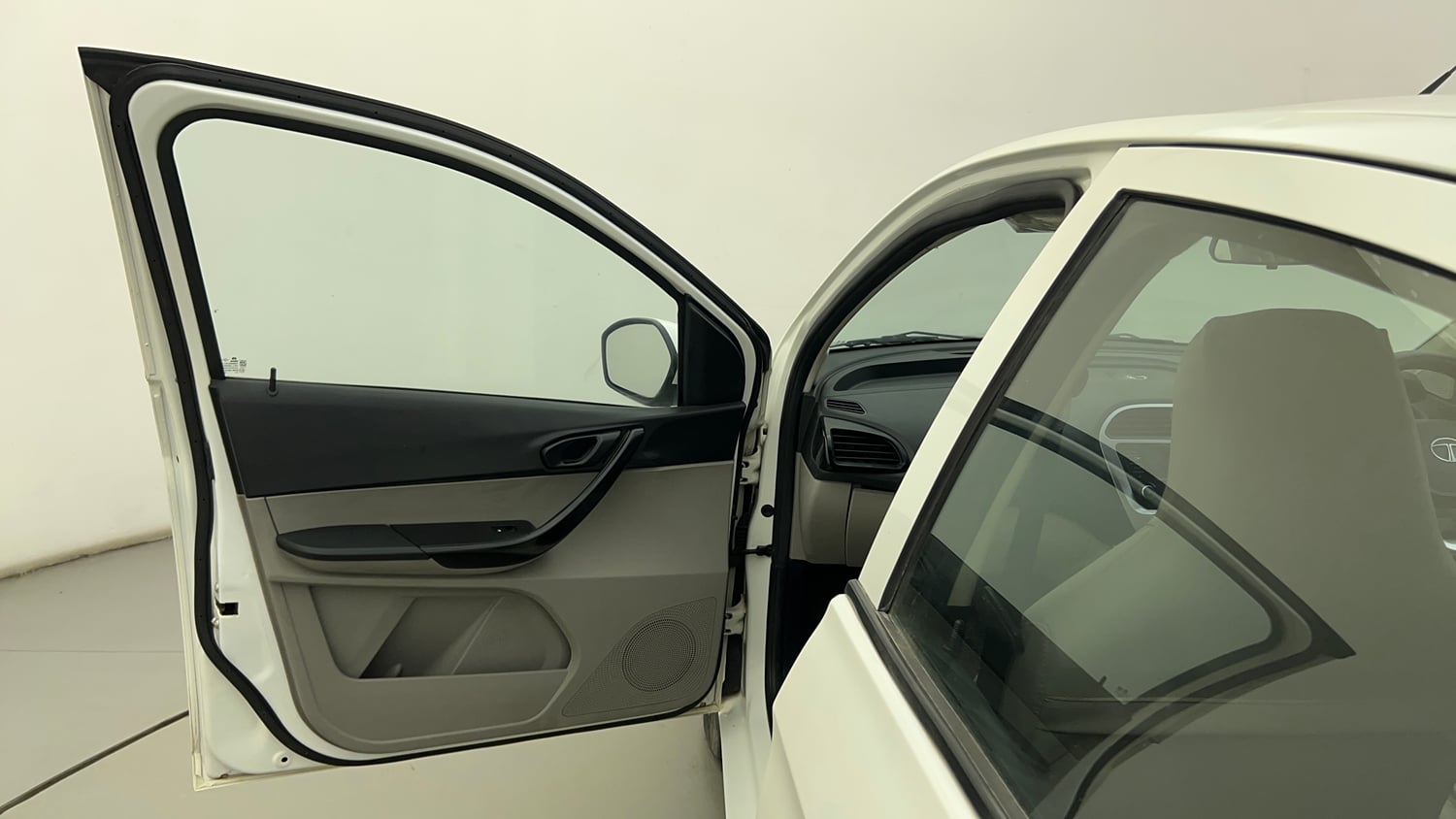 Used 2017 Tata Tiago Revotron XT Petrol Manual interior LEFT FRONT DOOR OPEN VIEW