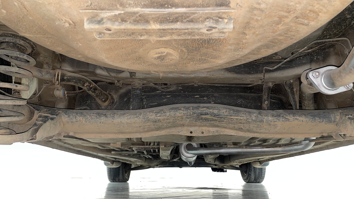Used 2017 Honda Amaze 1.5 S i-DTEC Diesel Manual extra REAR UNDERBODY VIEW (TAKEN FROM REAR)