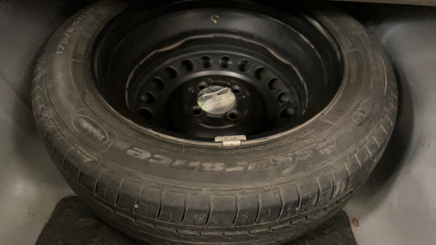 Used 2016 Honda City SV CVT Petrol Automatic tyres SPARE TYRE VIEW