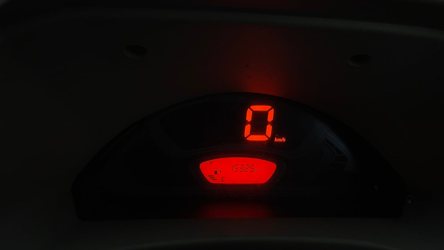 Used 2023 Maruti Suzuki Eeco 5 STR AC Petrol Manual interior CLUSTERMETER VIEW