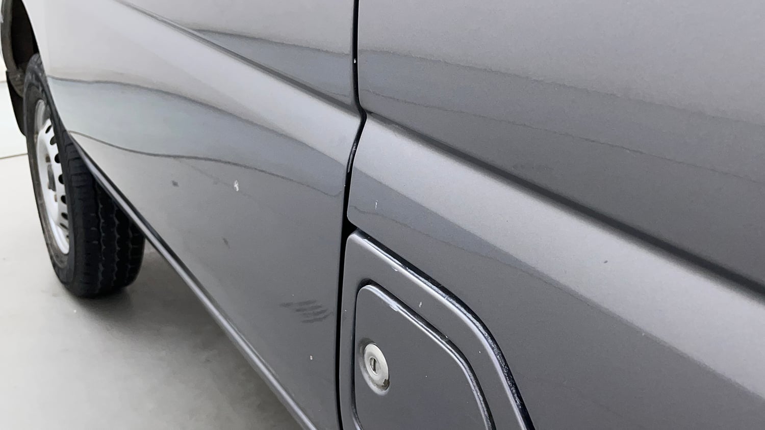 Used 2023 Maruti Suzuki Eeco 5 STR AC Petrol Manual dents MINOR SCRATCH
