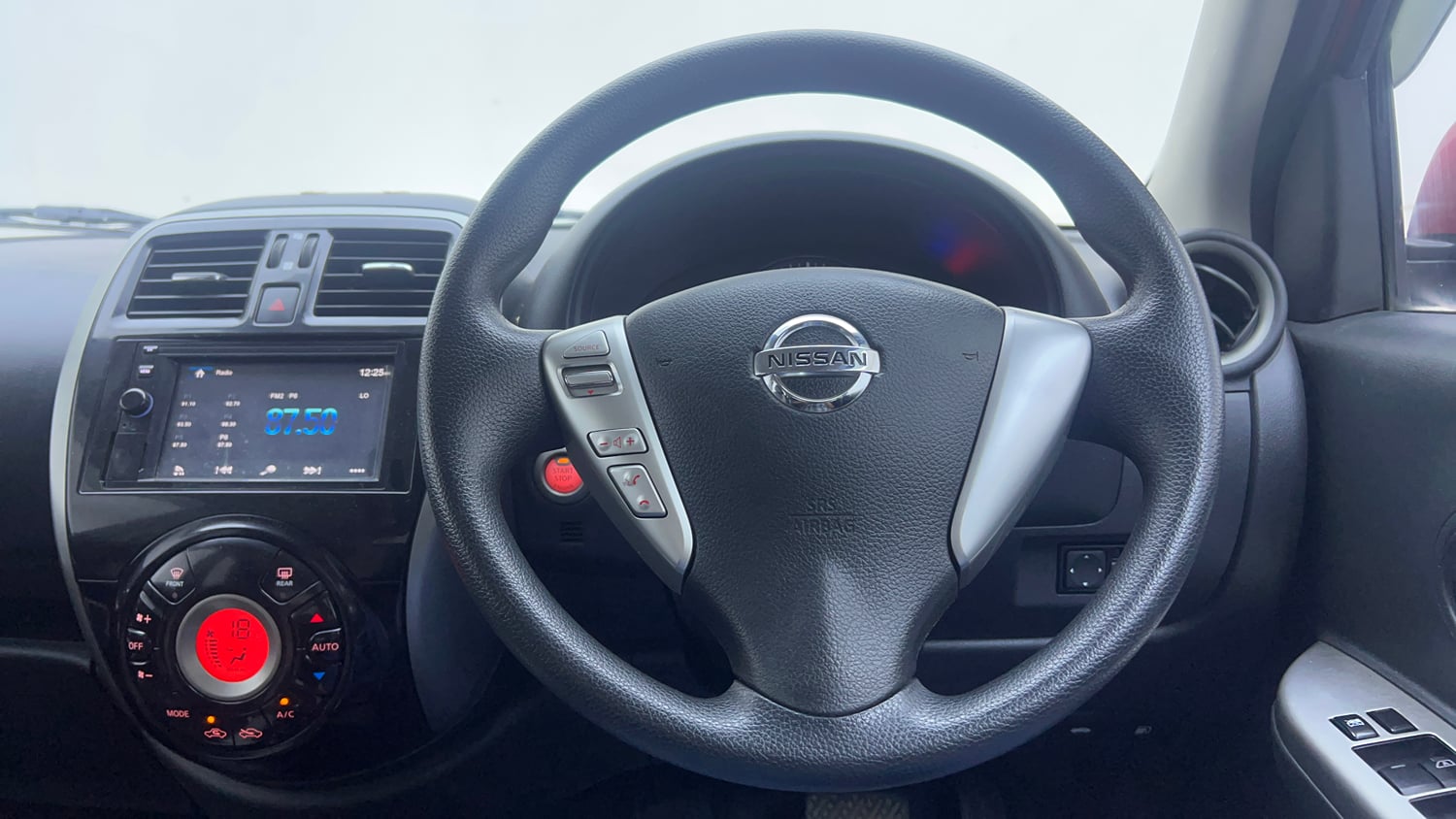 Used 2019 Nissan Micra XV CVT Petrol Automatic interior STEERING VIEW