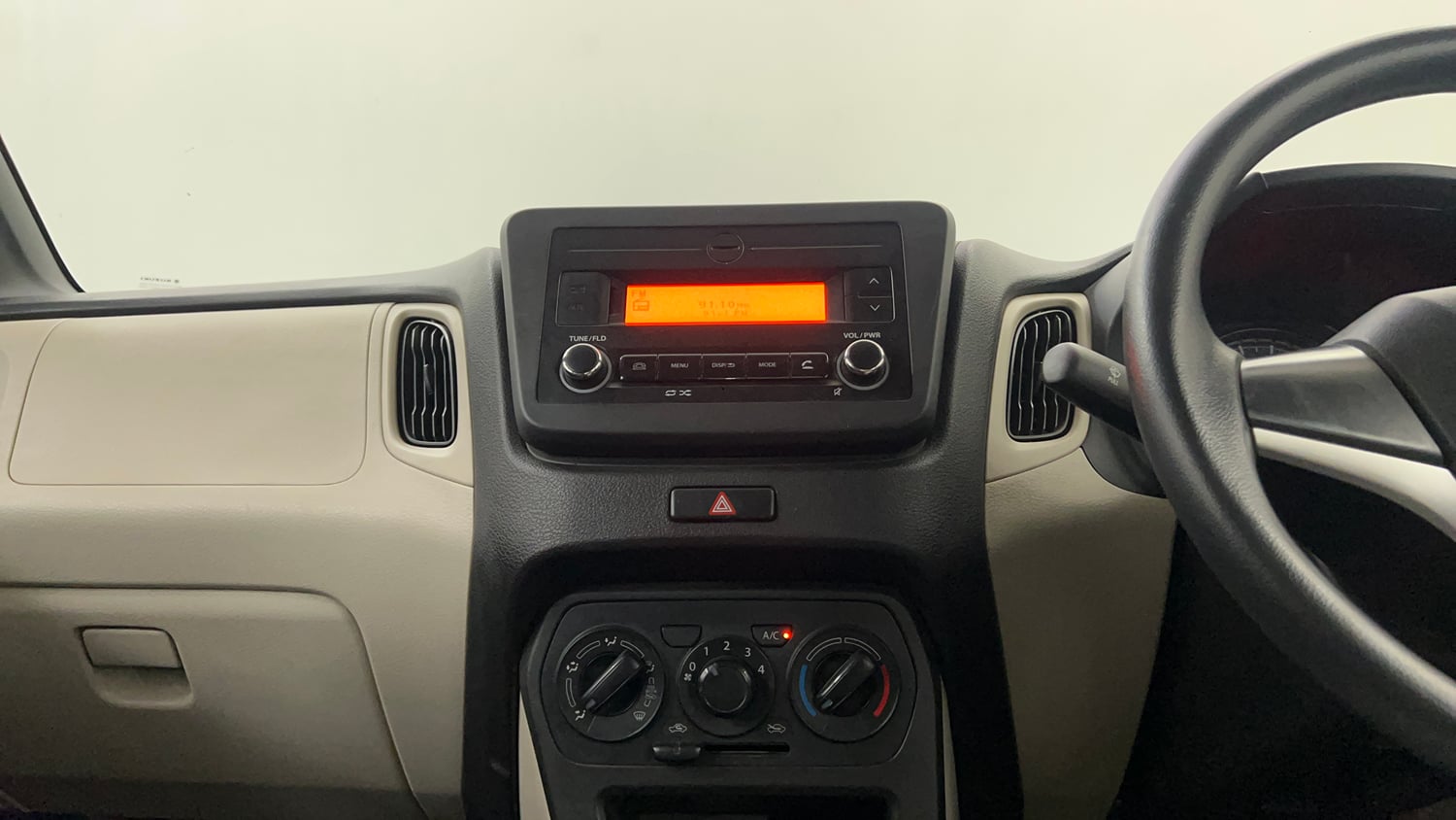 Used 2021 Maruti Suzuki Wagon R 1.0 VXi 1.0 AMT Petrol Automatic interior MUSIC SYSTEM & AC CONTROL VIEW
