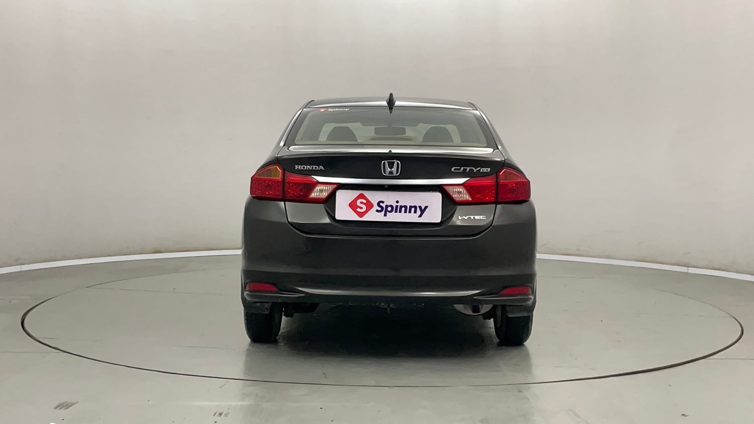 Used 2016 Honda City VX Petrol Manual exterior BACK VIEW