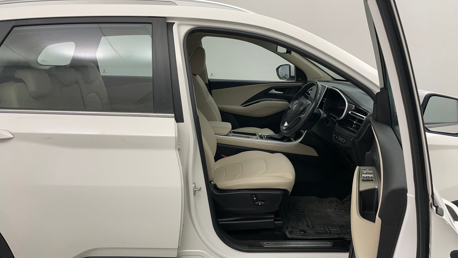 Used 2024 MG Motors Hector Sharp Pro 1.5 Turbo CVT Petrol Automatic interior RIGHT SIDE FRONT DOOR CABIN VIEW