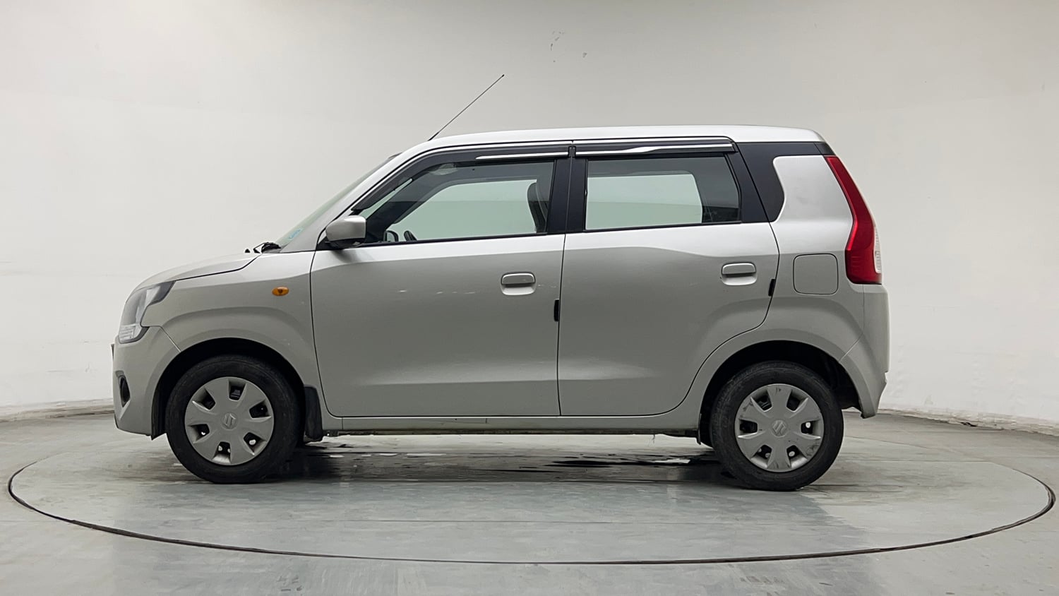 Used 2020 Maruti Suzuki Wagon R VXi 1.2 Petrol Manual exterior LEFT SIDE VIEW