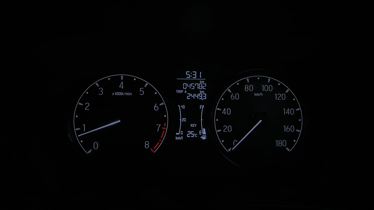 Used 2024 Honda Elevate V MT Petrol Manual interior CLUSTERMETER VIEW