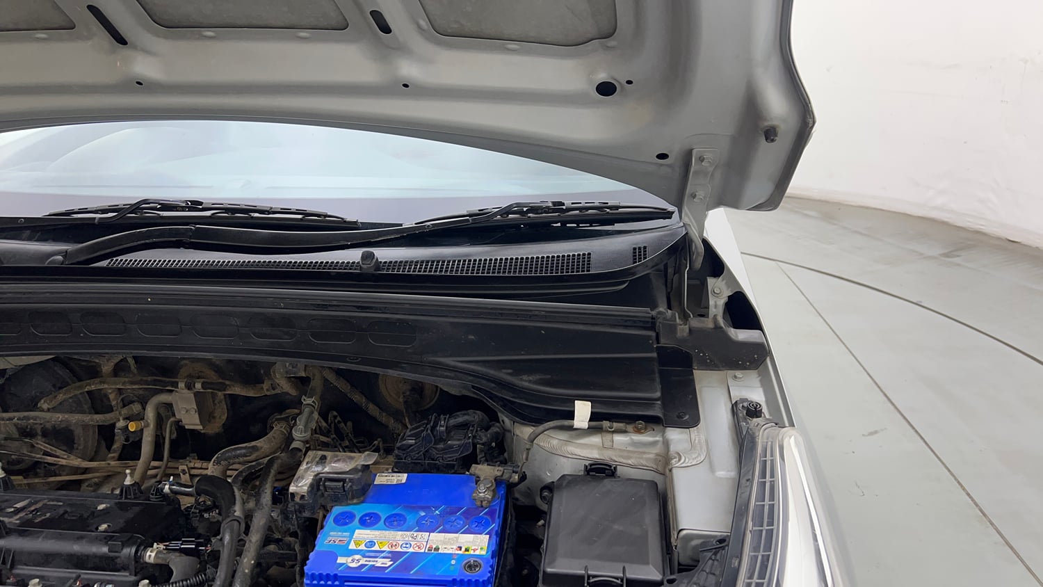 Used 2019 Hyundai Creta SX 1.6 (O) Executive Petrol Petrol Manual engine ENGINE LEFT SIDE HINGE & APRON VIEW