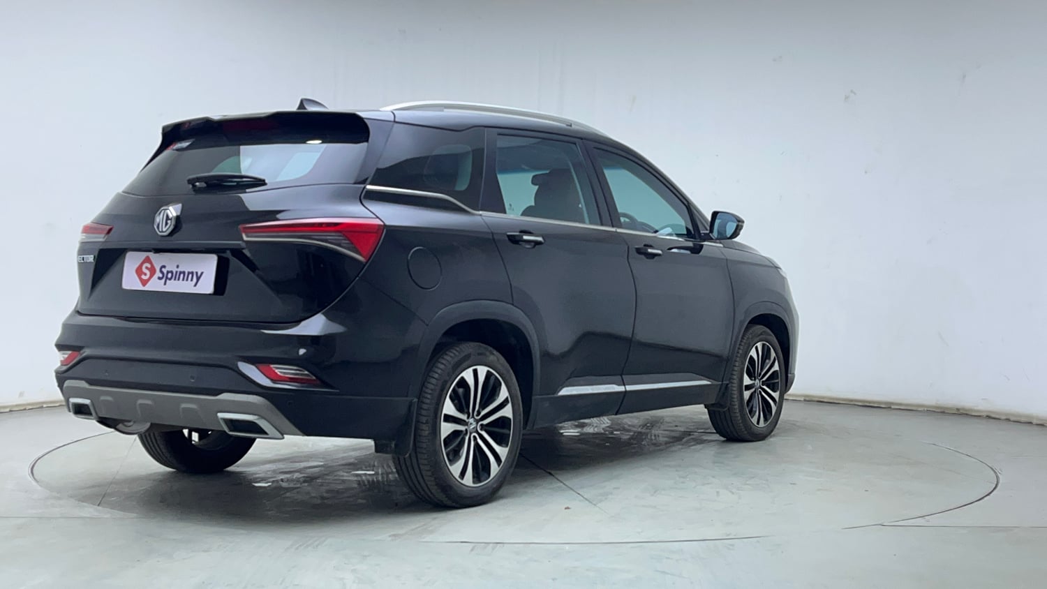 Used 2021 MG Motors Hector Plus Sharp 1.5 Petrol Turbo DCT 6-STR Petrol Automatic exterior RIGHT REAR CORNER VIEW