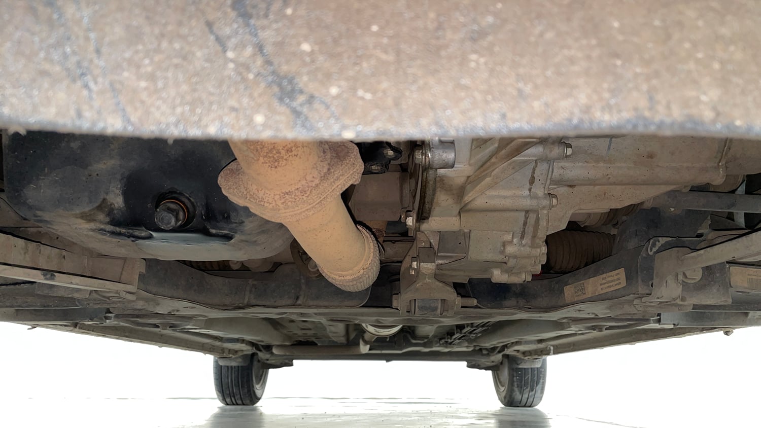 Used 2022 Tata Altroz XZ Plus Petrol Petrol Manual extra FRONT LEFT UNDERBODY VIEW
