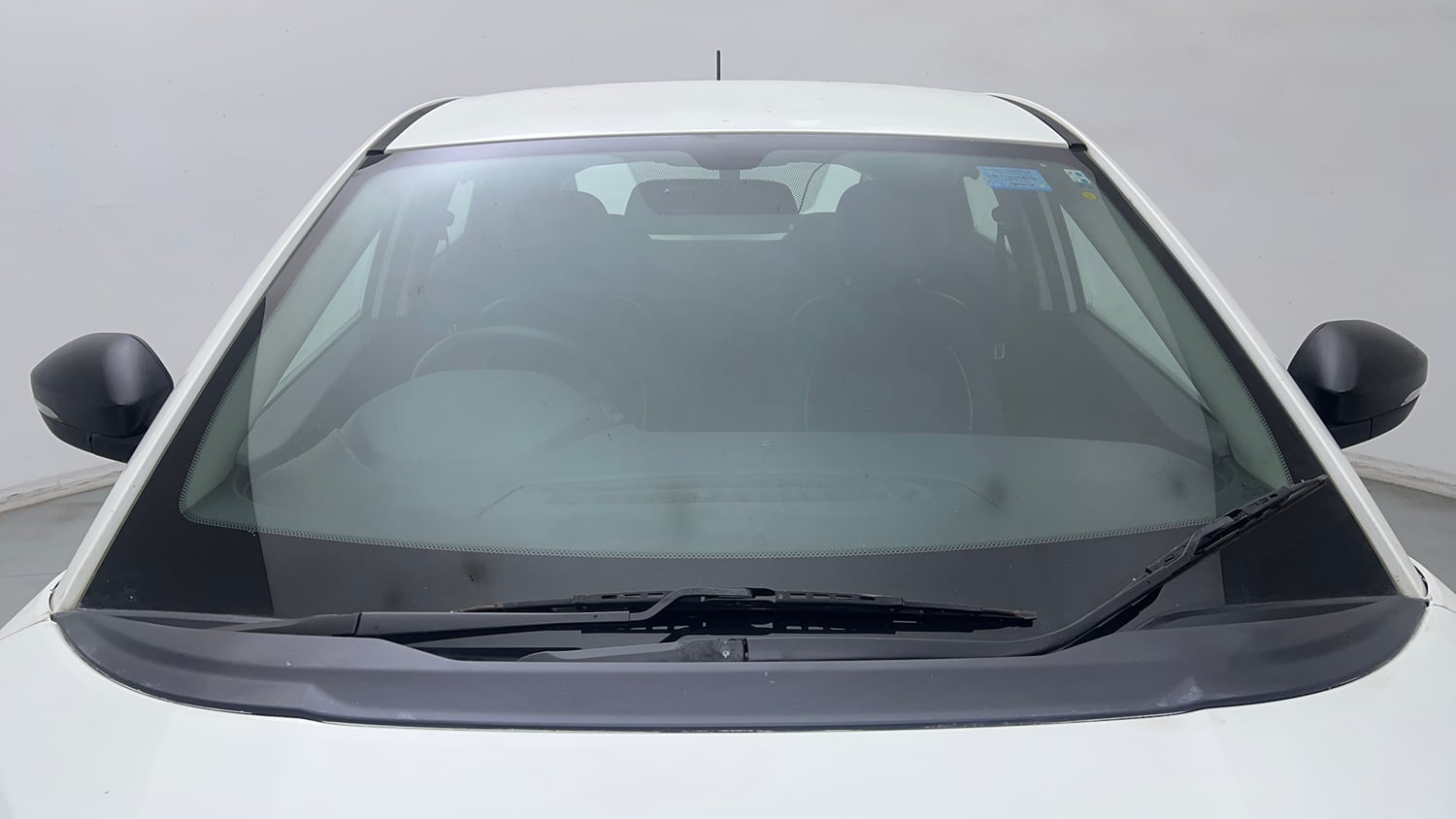Used 2019 Tata Nexon XM Petrol Manual exterior FRONT WINDSHIELD VIEW