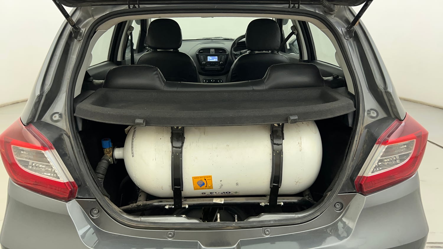 Used 2023 Tata Tiago XM CNG Cng Manual interior DICKY INSIDE VIEW