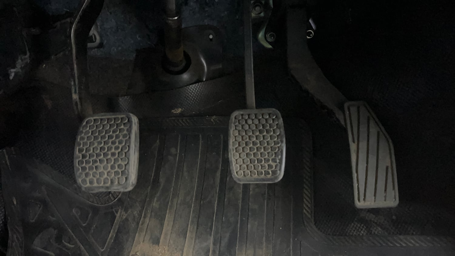 Used 2018 Maruti Suzuki Alto 800 LXi Petrol Manual interior PEDALS VIEW