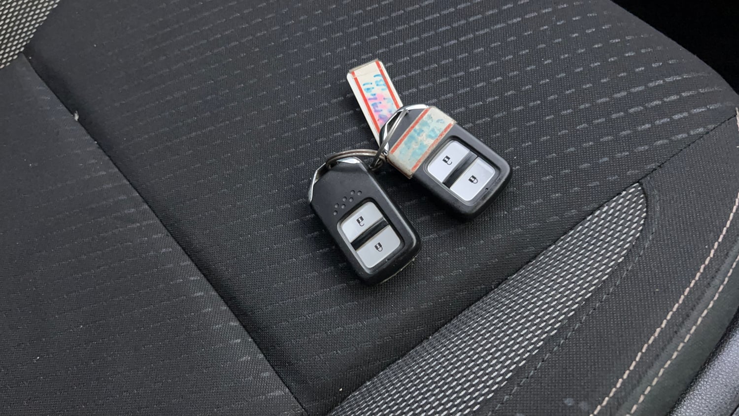 Used 2018 Honda WR-V VX MT Diesel Diesel Manual extra CAR KEY VIEW